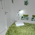 Jb House * Nazaré