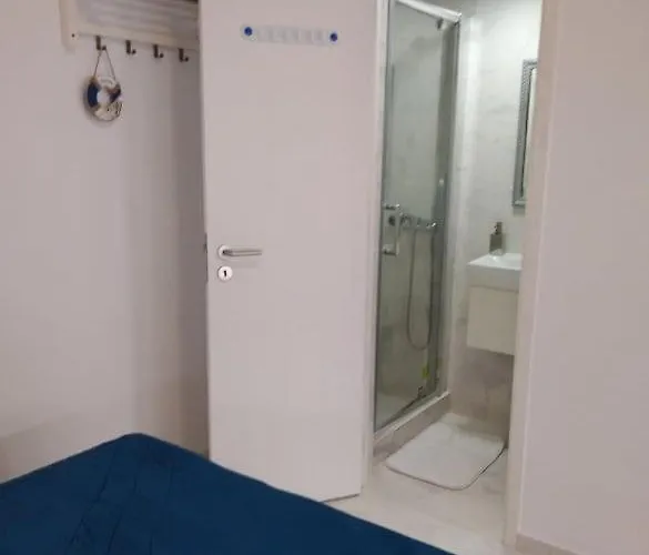 Jb House 招待所 纳扎雷