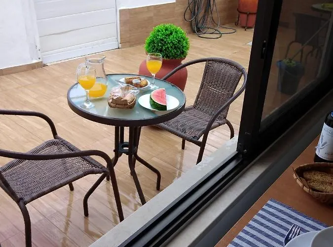 招待所 Jb House